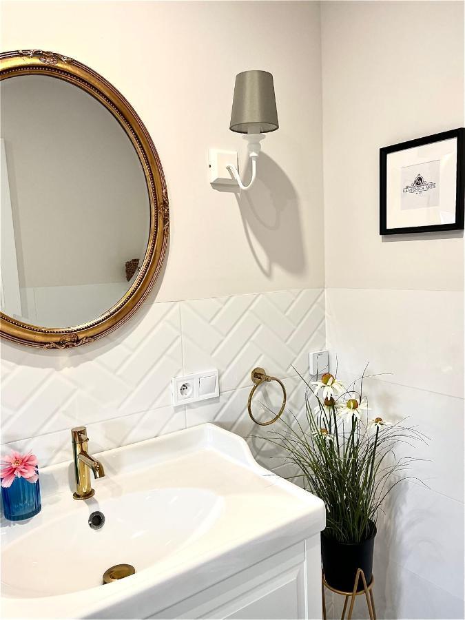 Apartamenty Kamienica Arte 4 Ustka Exteriör bild